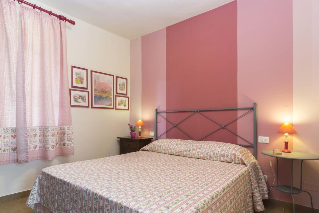 Villa Monserrato - Goelba Porto Azzurro Extérieur photo